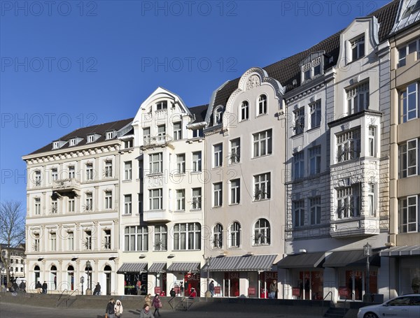 Town houses from the Wilhelminian time on the Munsterplatz