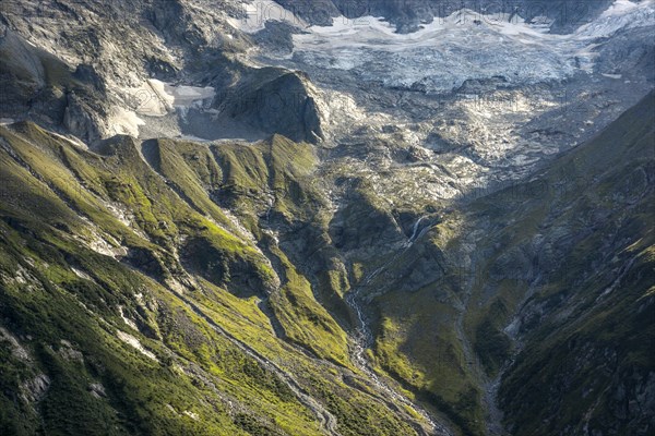Mountain landscape near Kassel lodge