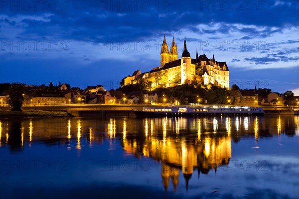 Albrechtsburg Castle by the river Elbe at night