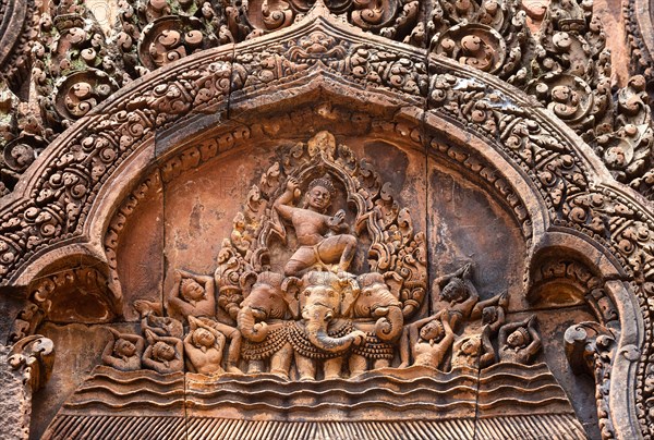 Bas-relief at the entrance of the northern library