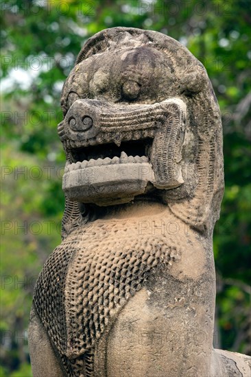 Naga bridge at the south entrance