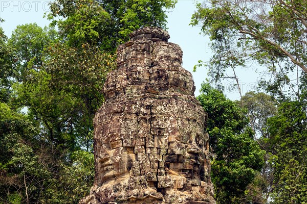 Western Gopuram with face tower