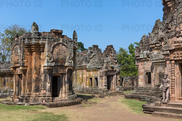 East side of the Prang Noi and Western Gopuram