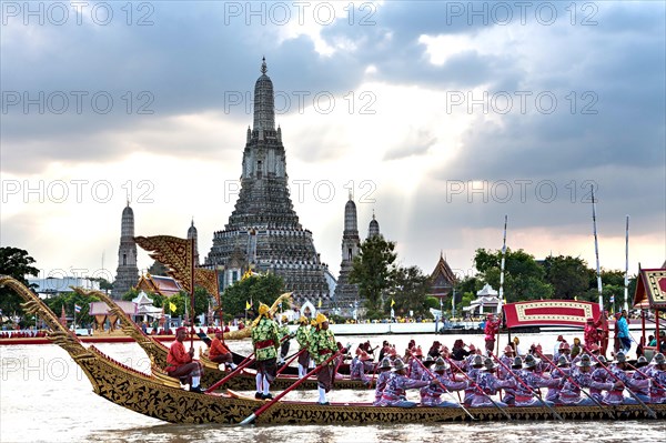 Royal barge procession