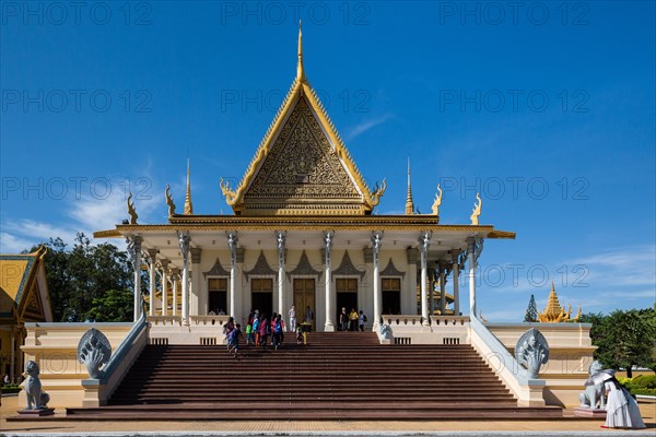 Stairway to throne hall