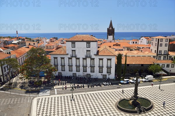 View of the town hall square and the Se Catedral de Nossa Senhora da Assuncao