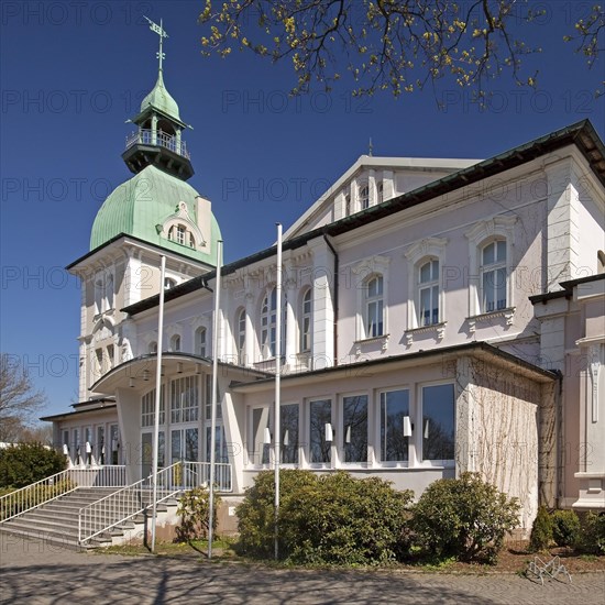New Schutzenhalle building