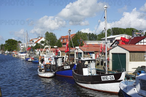 Trawler in Wieck harbor