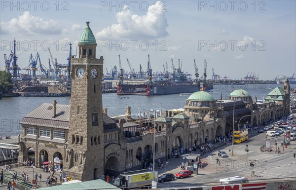 St. Pauli Landungsbrucken jetties in the harbor