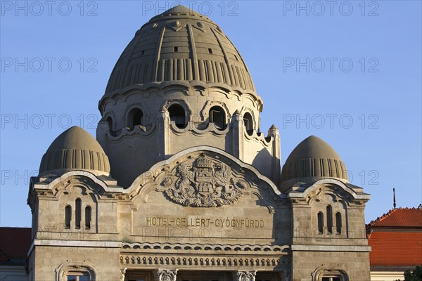 Dome of the entrance to the thermal bath