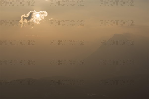 Sahara sand in the foehn wind