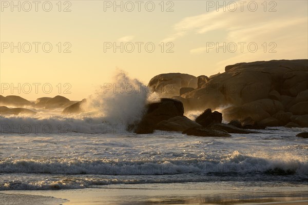 Waves on the beach of Camps Bay