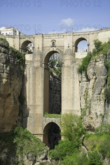 El Tajo Canyon and El Puente Nuevo bridge