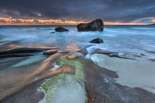 Evening mood on the coast near Utakleiv