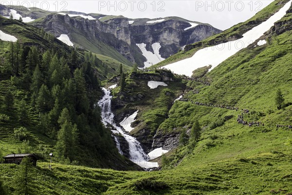 Ascent to the Hochtor pass on the Grossglockner High Alpine Road