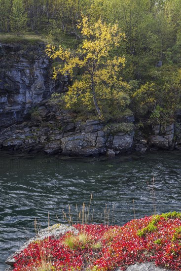 Rocks at the Abiskojakka river