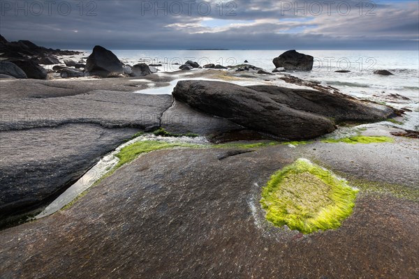 Rocky coast near Utakleiv