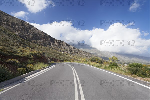 Road through the Kedros Mountains