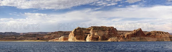 Navajo sandstone rocks