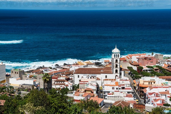 Townscape with the Church of Santa Ana