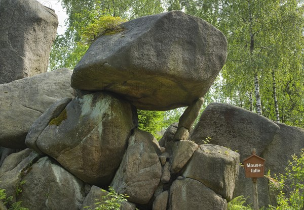 Mausefalle or mousetrap rock formation