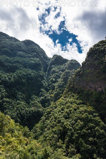 Barranco del Agua canyon