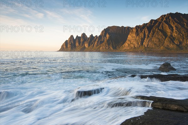 Tungeneset coastline