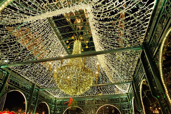 Lights and chandeliers with mistletoe at the entrance to the Hamburg Christmas Market