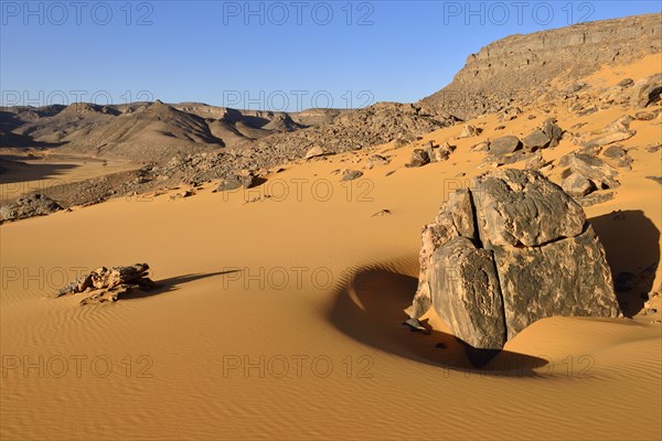 Western escarpment of Tadrart plateau