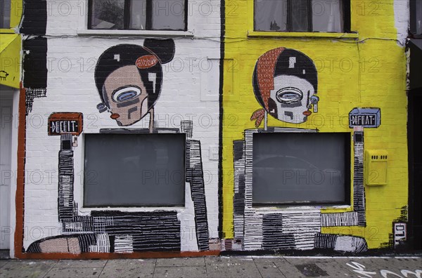 Graffiti by the street artist Alo in Shoreditch