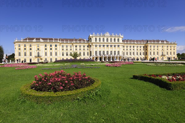 Schloss Schoenbrunn Palace