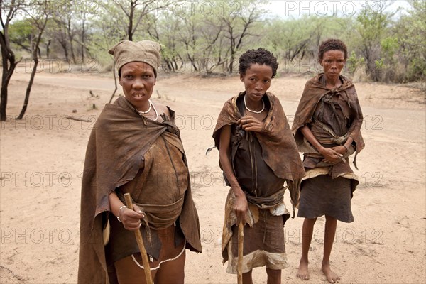 San or Bushmen women in traditional dress