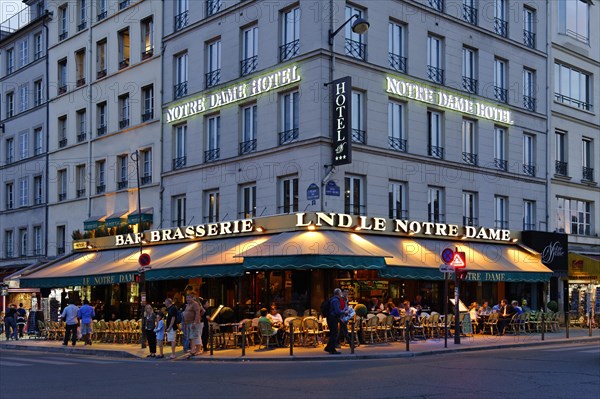 Notre-Dame Hotel