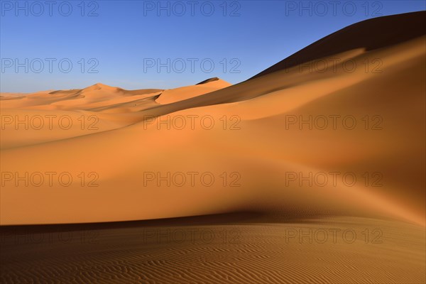 Sand dunes of In Tehak