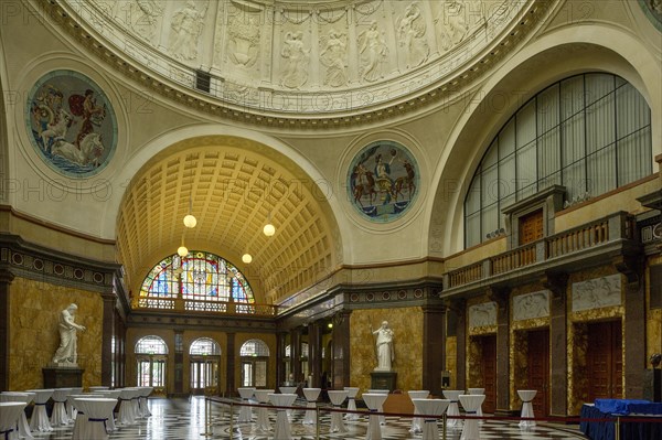 The foyer of the Wiesbaden Kurhaus spa house with casino