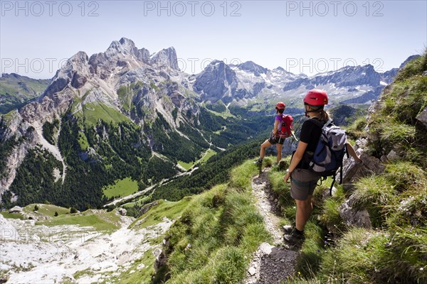 Climbers on the descent