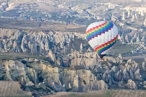 Hot air balloon