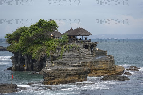 Pura Tanah Lot sea temple