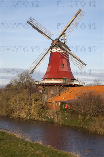 One of the Greetsieler Zwillingsmuhlen twin mills