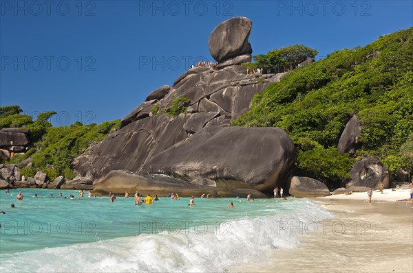 Ao Kueak Beach and Sail Rock