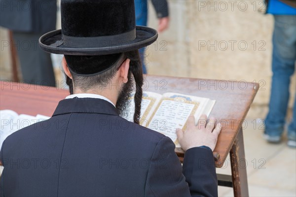 Ultra-orthodox Jew praying at the Western Wall
