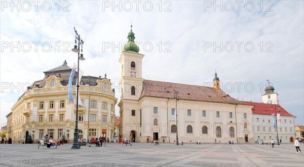 The City Hall and the baroque Jesuit Church