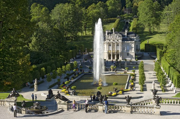 Flora fountain with a water fountain