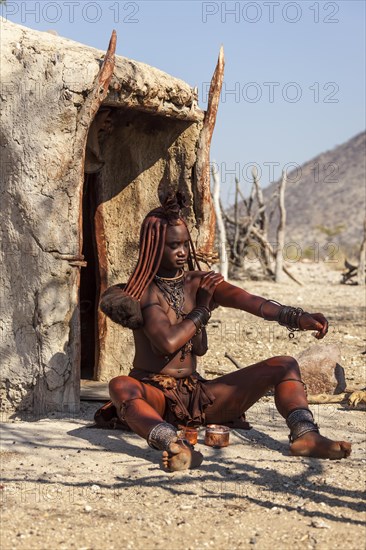 Young Himba woman