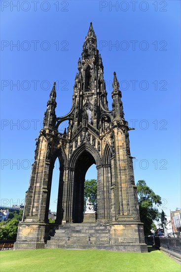 Monument to Sir Walter Scott