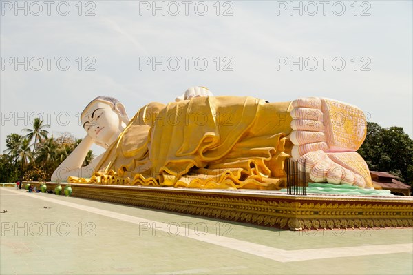 Reclining Buddha