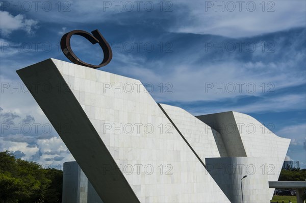 Architectural art by Oscar Niemeier at the Plaza of the Three Powers