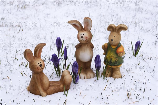 Brown ceramic Easter Bunnies