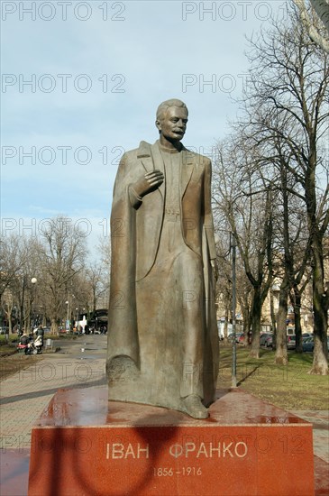 Bronze monument to Ivan Franko