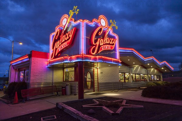 Galaxy Diner